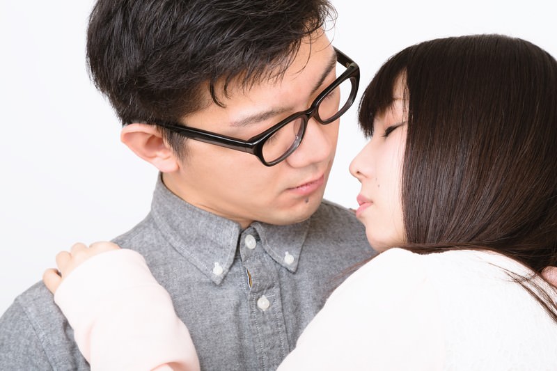 付き合ってないのにキス 何回も,付き合ってない キス 何度も,キスたくさんする 付き合ってない